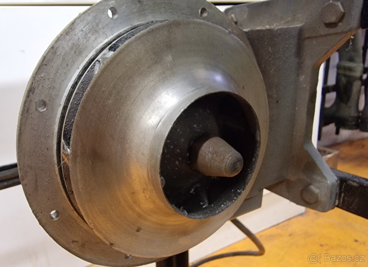 Prodám lehkou polní výheň na 220V s regulací otáček - 9