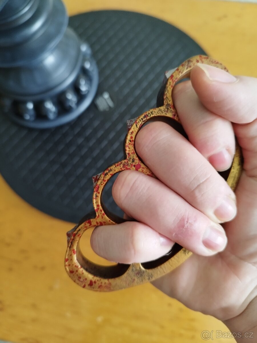 Batman Arkham Origins: Black Mask Arsenal limitace 500kusu - 9