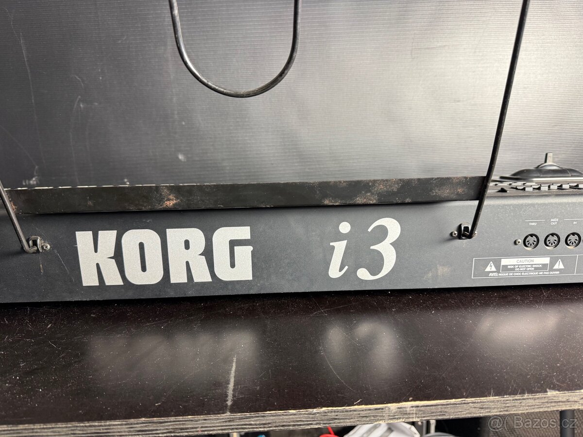 Korg i3 - 9