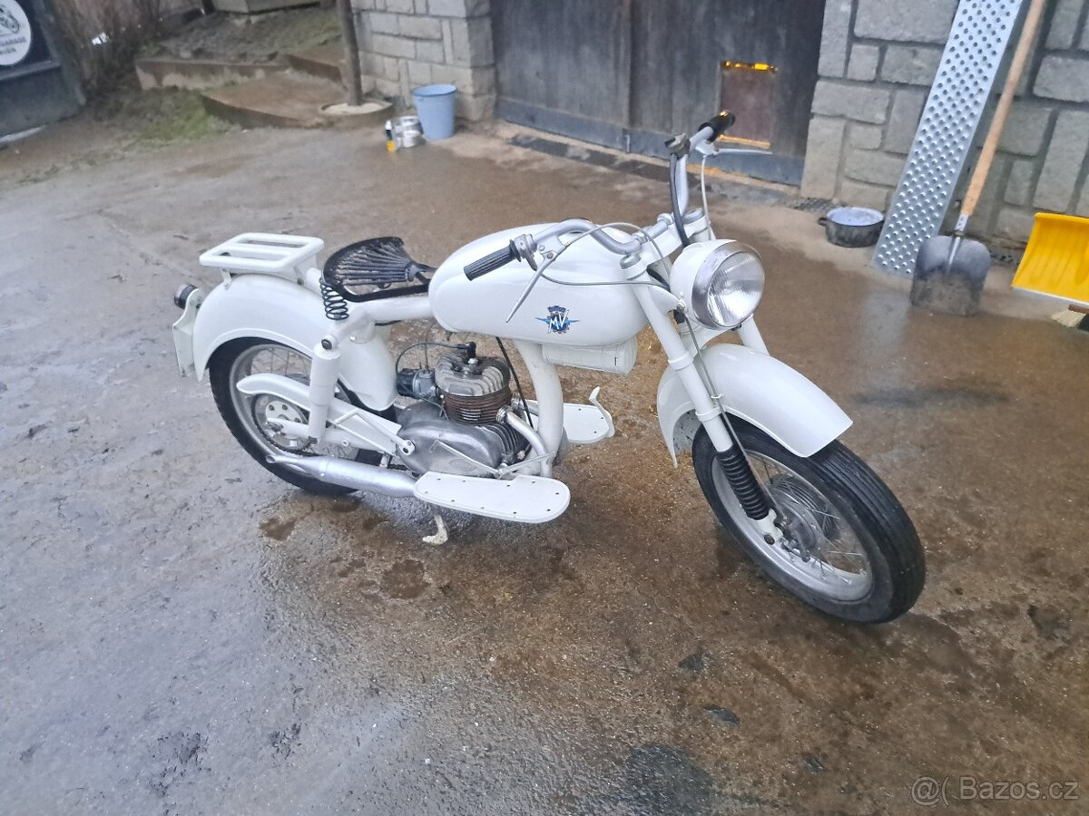 MV Agusta 125 Pullman 1955 - 9