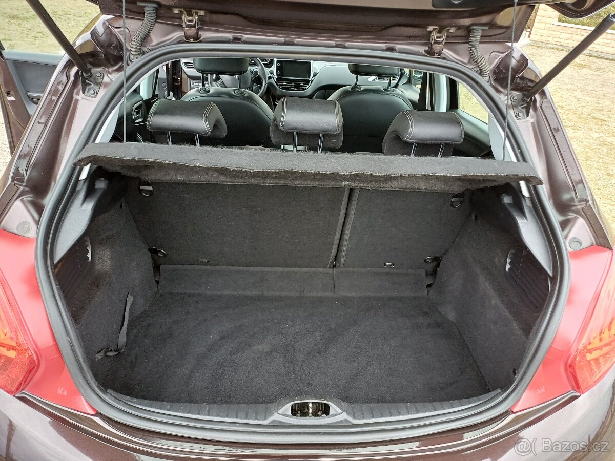 Predám Peugeot 208, 1.6HDI, 68Kw, automatická prevodovka 6kv - 9