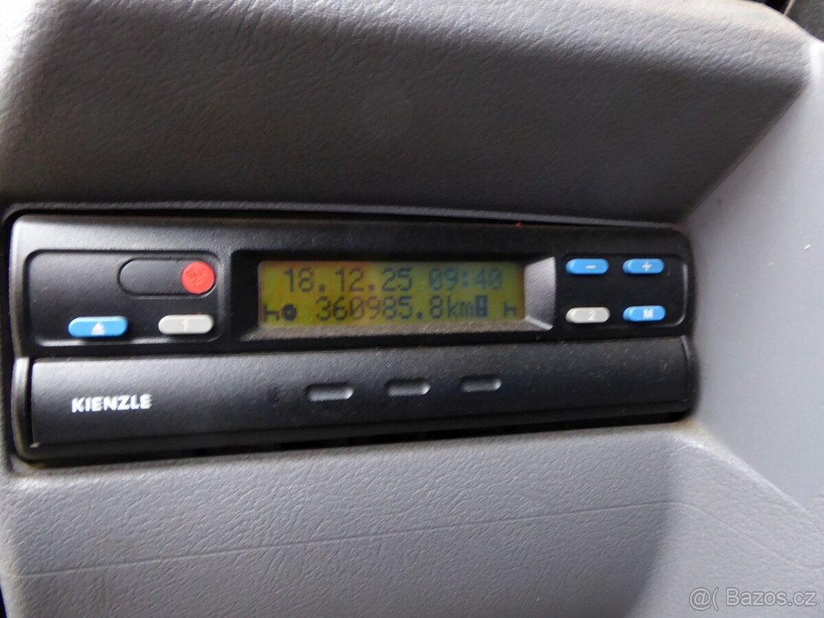 DAF LF55.250 E18 184 kW s hydraulickou rukou Palfinger - 9