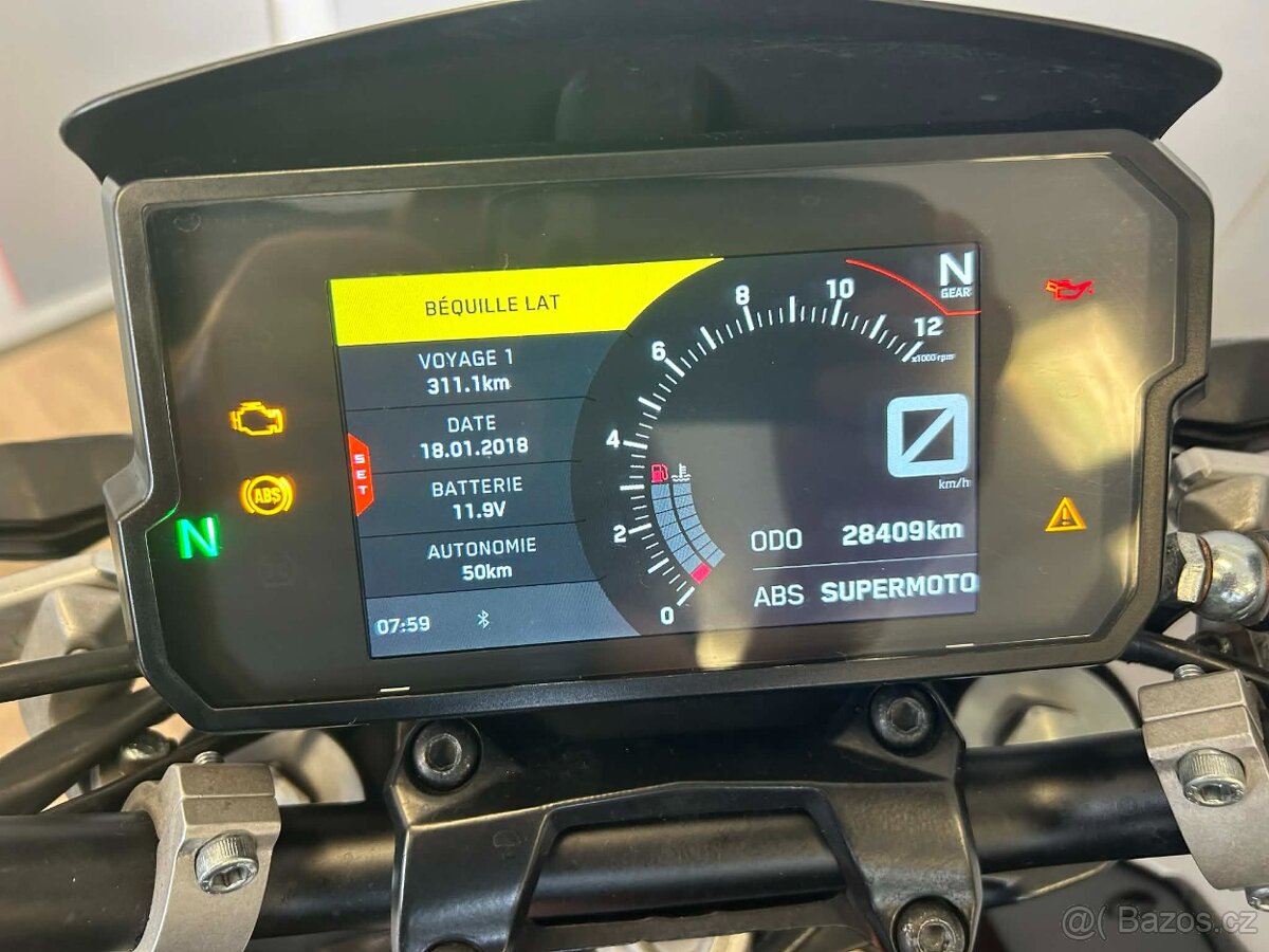 KTM 125 Duke 2021 - 9