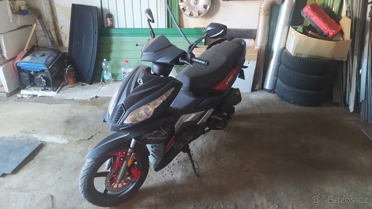 MAXON ARDOUR 125 ccm³ skútr - 9