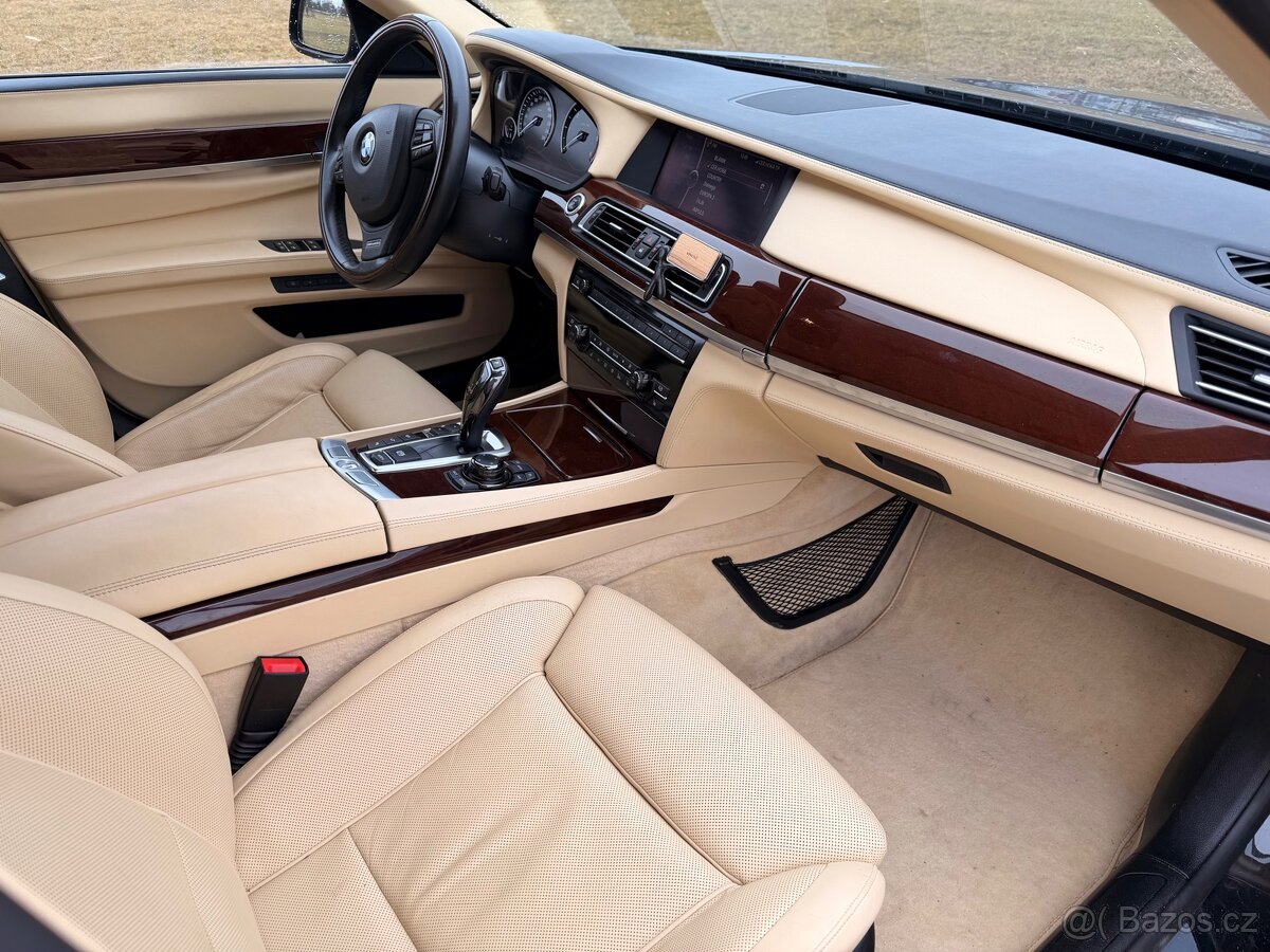 BMW Řada 7 - LONG Individual 740 xd - 4x4- DPH - 9