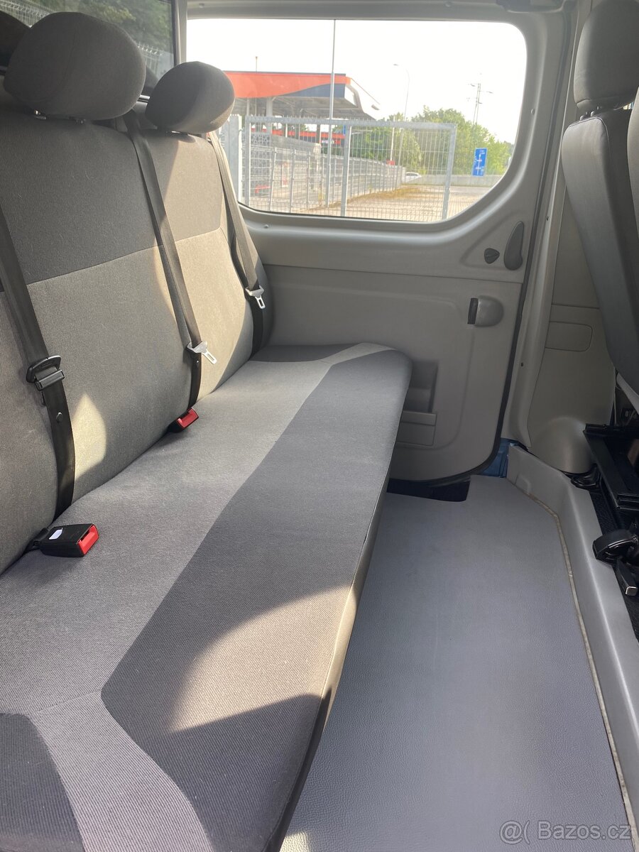 Renault Trafic - 9
