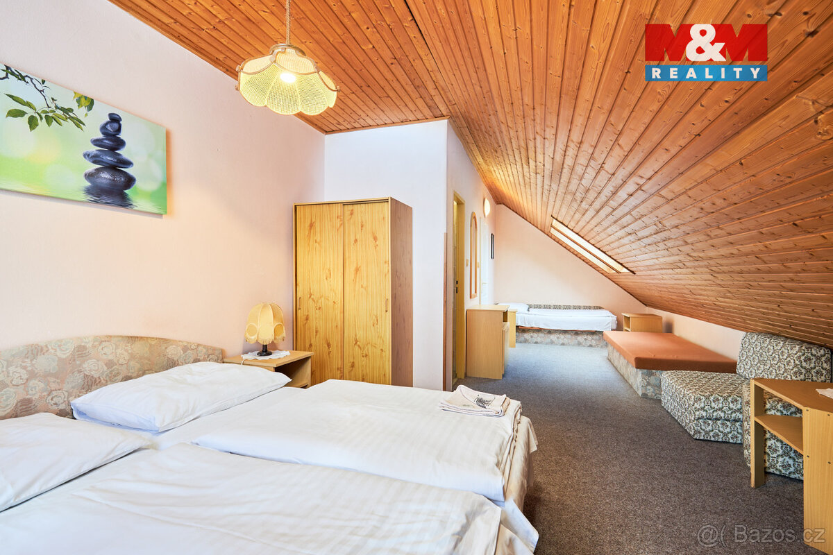 Prodej hotelu, penzionu, 185 m², Horní Planá, ul. Palackého - 9