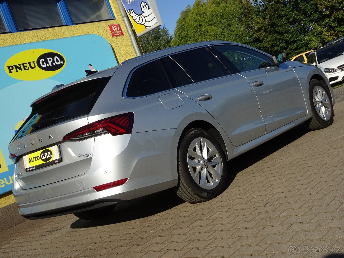 Škoda Octavia 2.0 TDi Combi - 9