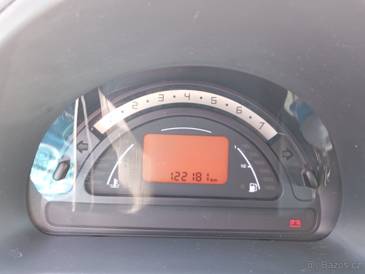 Citroen C3 1.4i 54 kW - 9