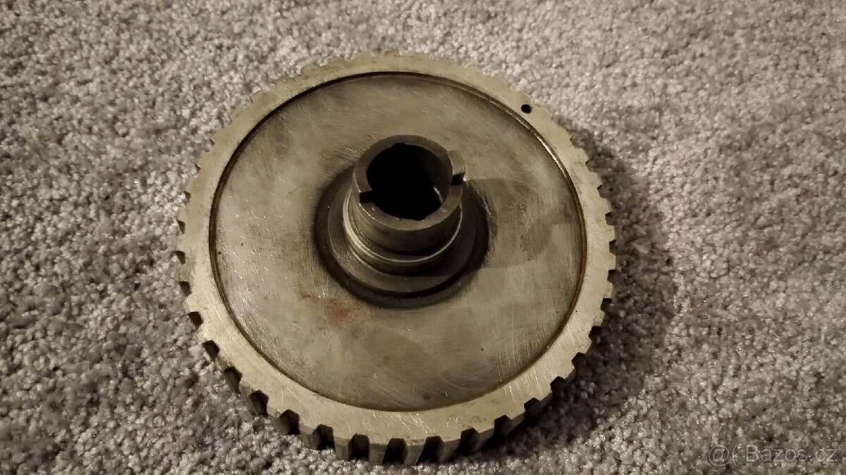 Prodám díly z motoru na Babetta 210 - 9