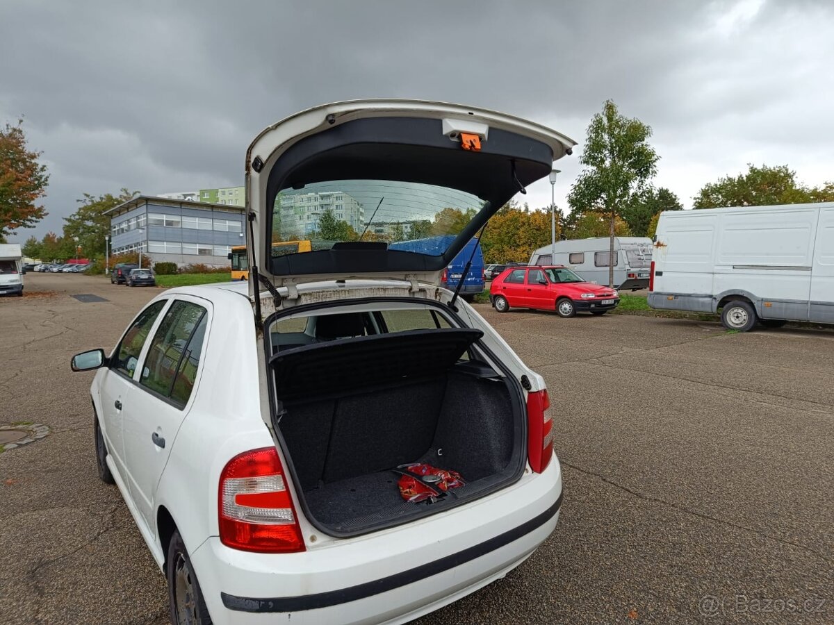 Škoda fabia 1.4 MPI, rv 11/2004 - 9
