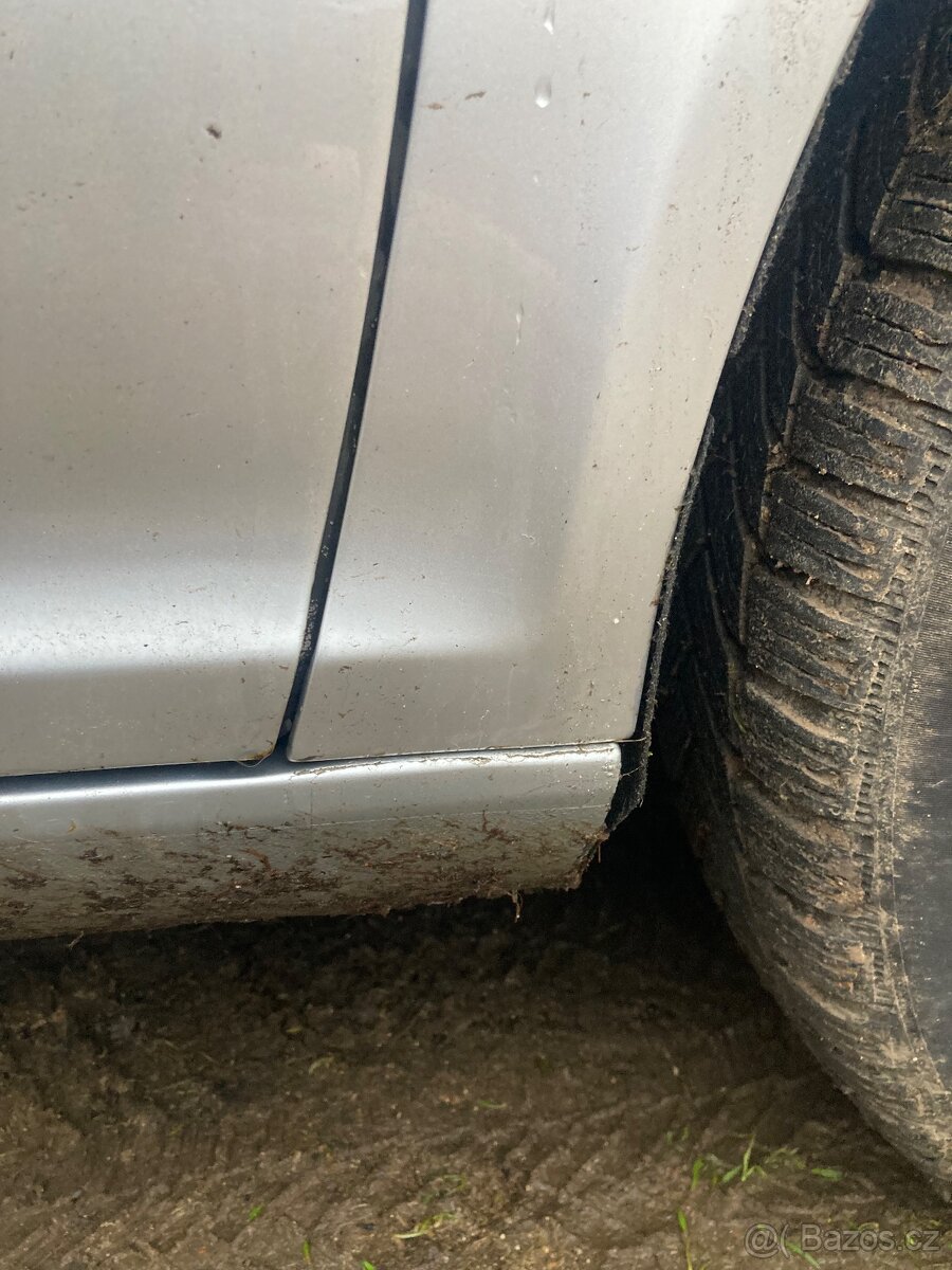 Škoda octavia 2 facelift 1.6tdi 4x4 - 9