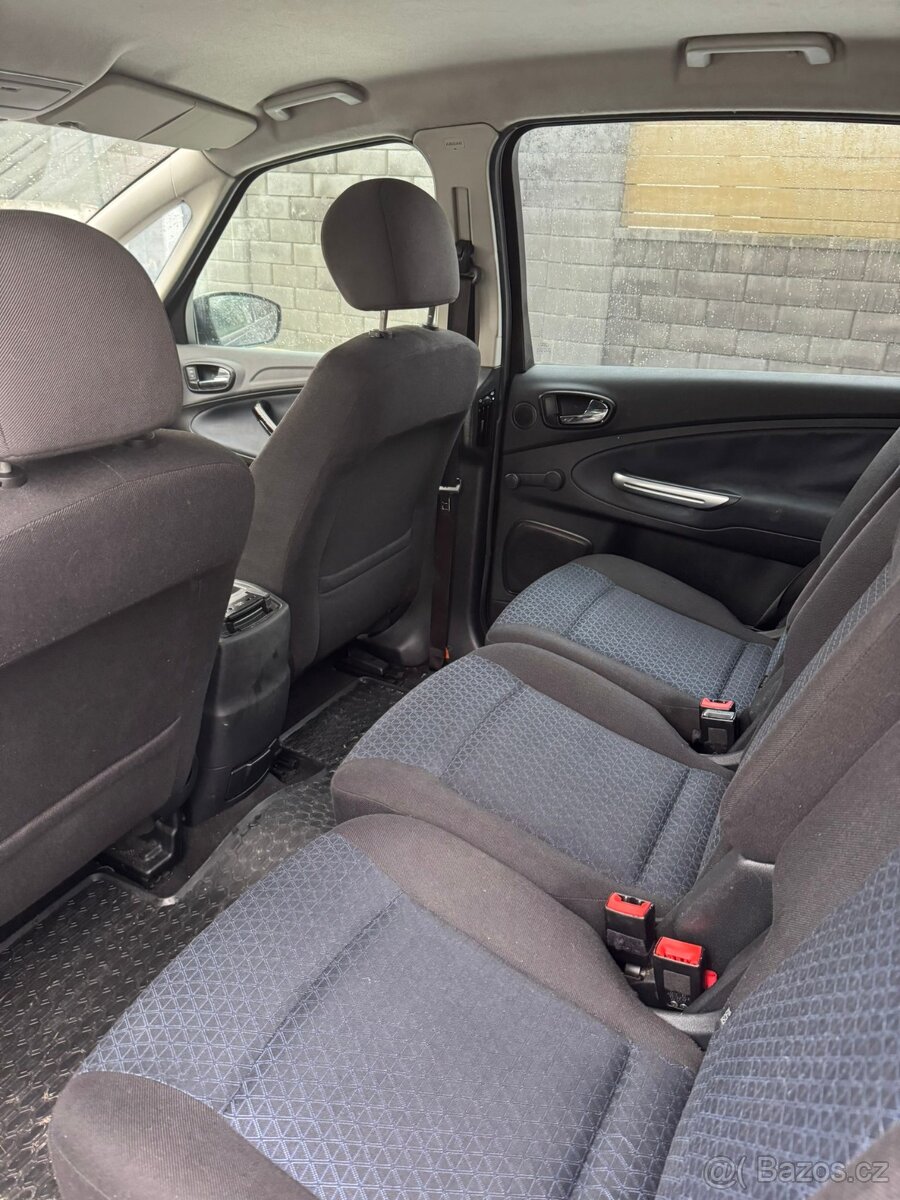 FORD S MAX 2.0TDCi - 9