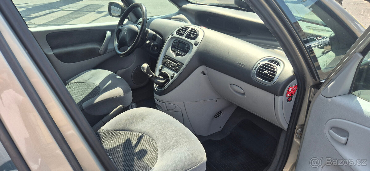 Citroën Xsara Picasso, 1.6 HDI - 9