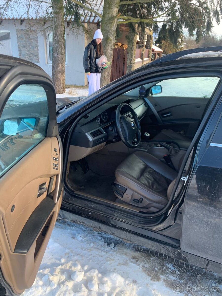 BMW 520d Touring (E61) - 9