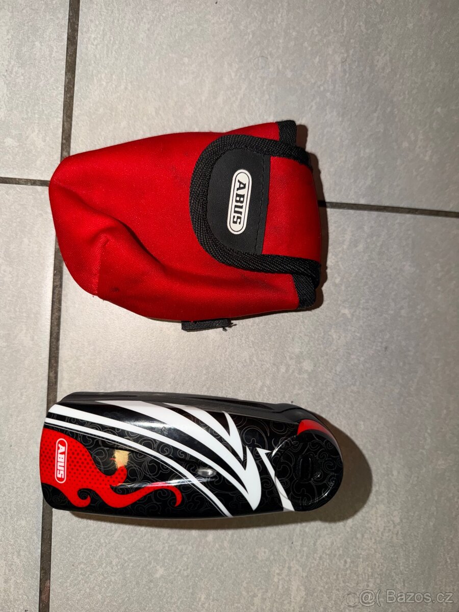 Prodám výbavu (helma, boty, zámek, batohy (dohoda)) - 9