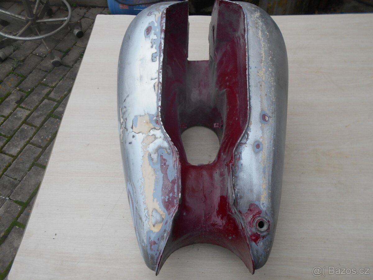 Jawa 250 pérák FJ nádrž - 9