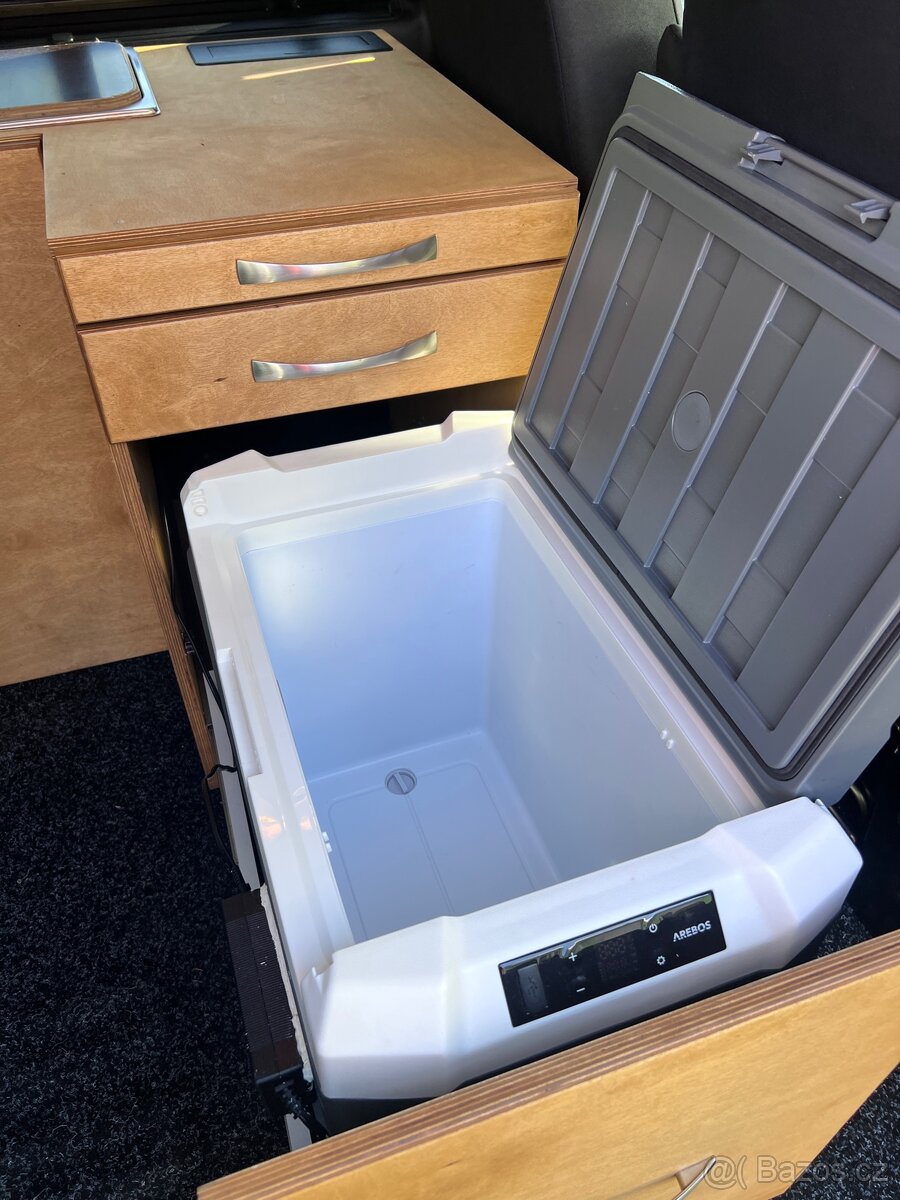 Obytná vestavba - 9