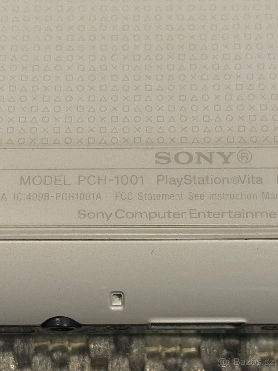 PS VITA PCH-1001 - OLED biela - 9