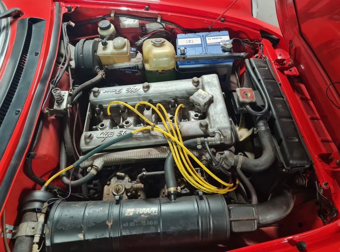 Alfa Romeo Spider 1984 - 9