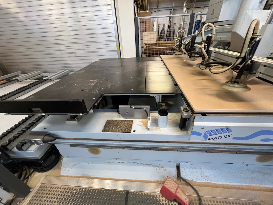 Nestingové CNC obráběcí centrum WEEKE BHP 210 - 9