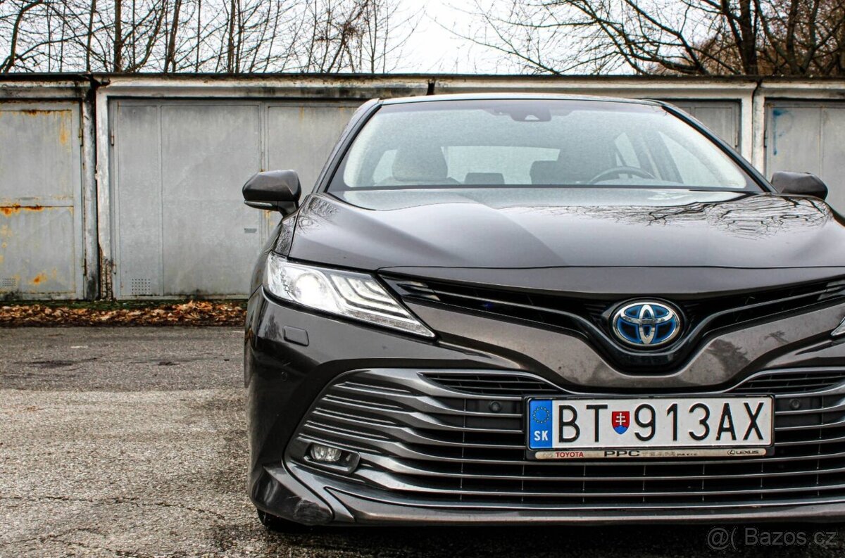 Toyota Camry 2.5 Hybrid Executive e-CVT - 9