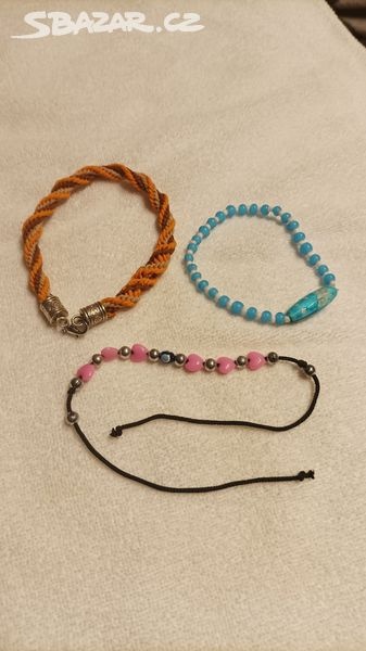 Dámské doplňky - náramky, korále - 9