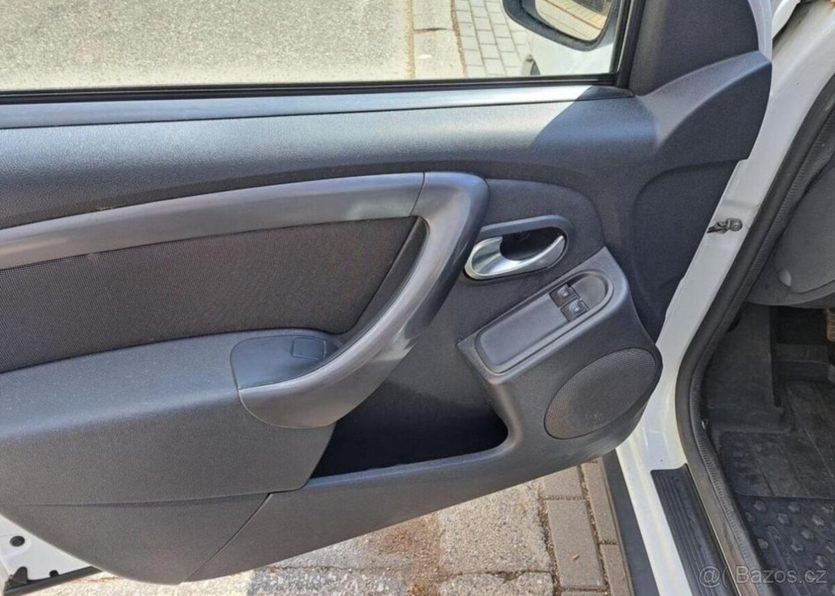 Dacia Duster 1,5 dCi nafta manuál 80 kw - 9