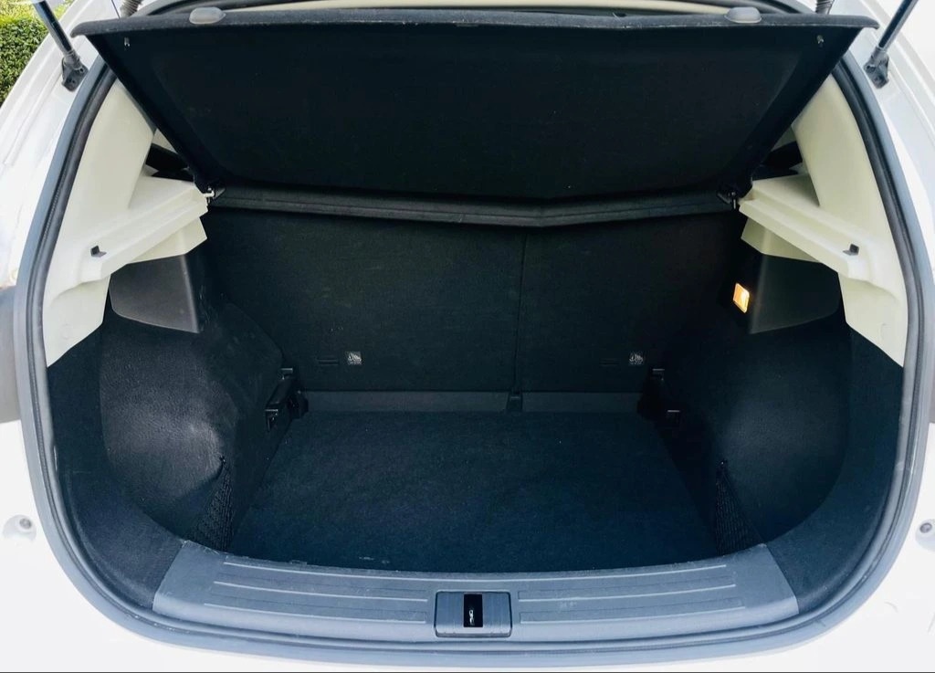 MG ZS, 1.5i 78KW LED KAMERY DPH 1.MAJ - 9