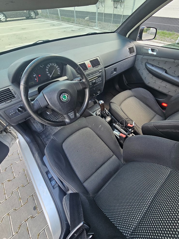 SKODA FABIA 1.8T stk 10/27 - 9