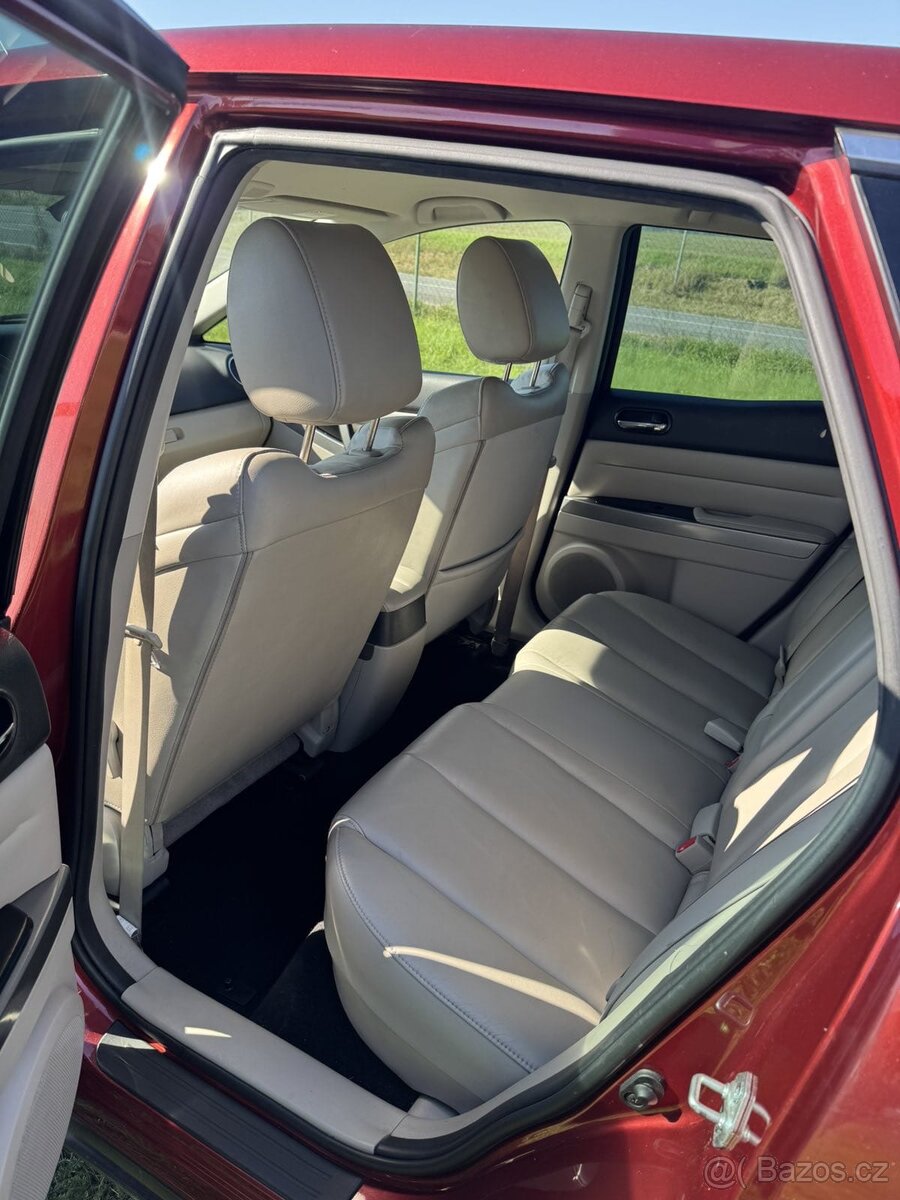 Mazda CX7 Revolution max výbava - 9