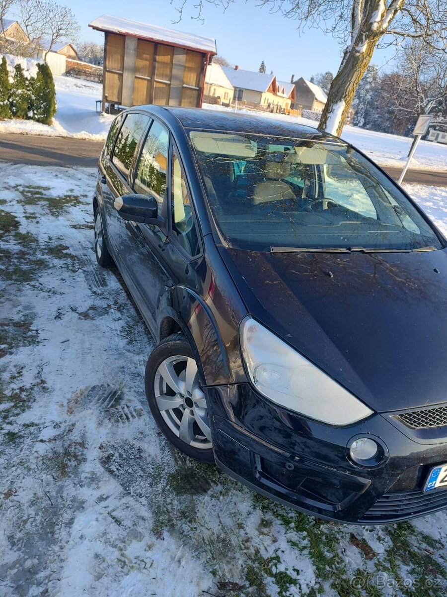 Ford s-max - 9