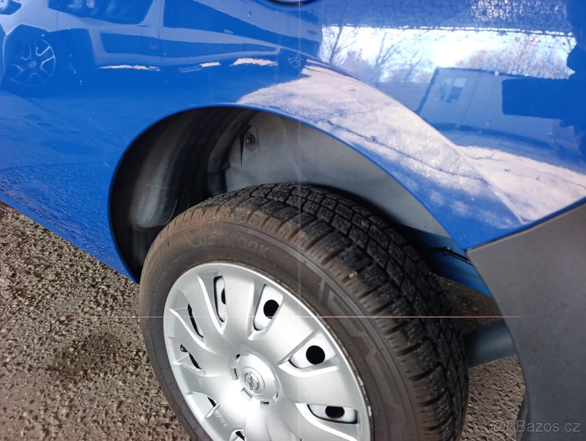 Opel Combo 1.3 CDTI 66kw -klima -100 najeto - 9