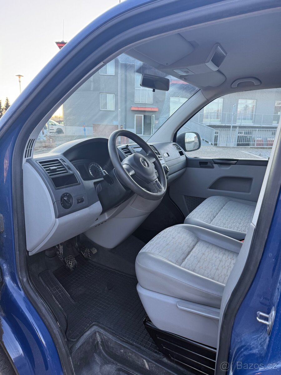 VW Transporter T5.1 2.0TDi 103kw - 9