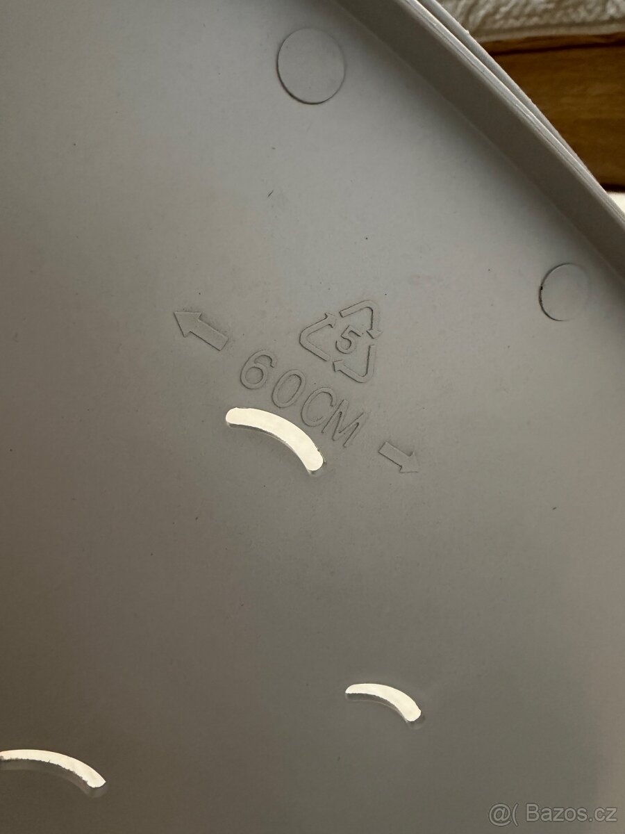 plastovy pelech s-xxl - 9