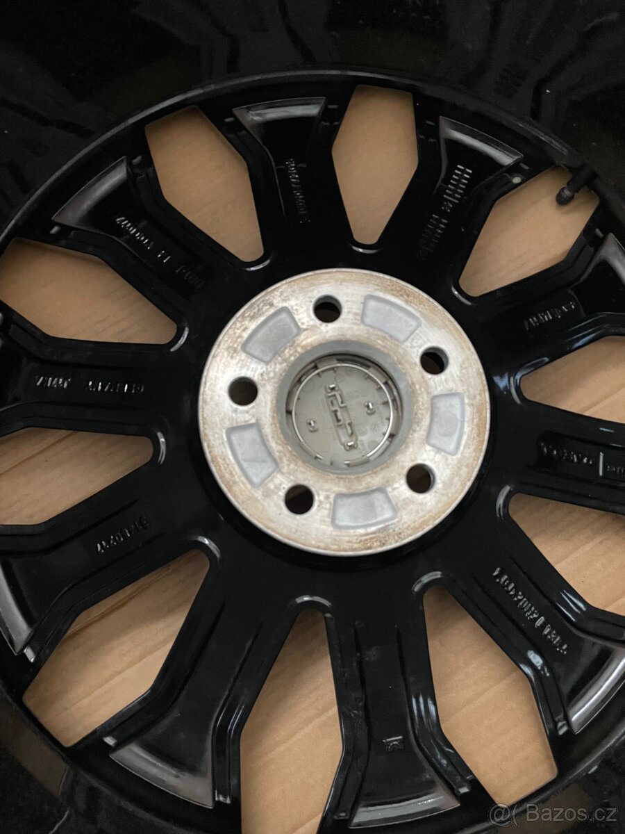 Original alu Volvo XC90 II r20 + Conti 275/45/20 - 9