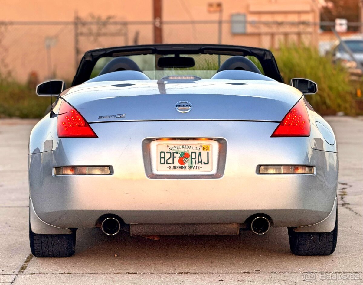 2006 Nissan 350Z Touring | 3.5L V6 - 9