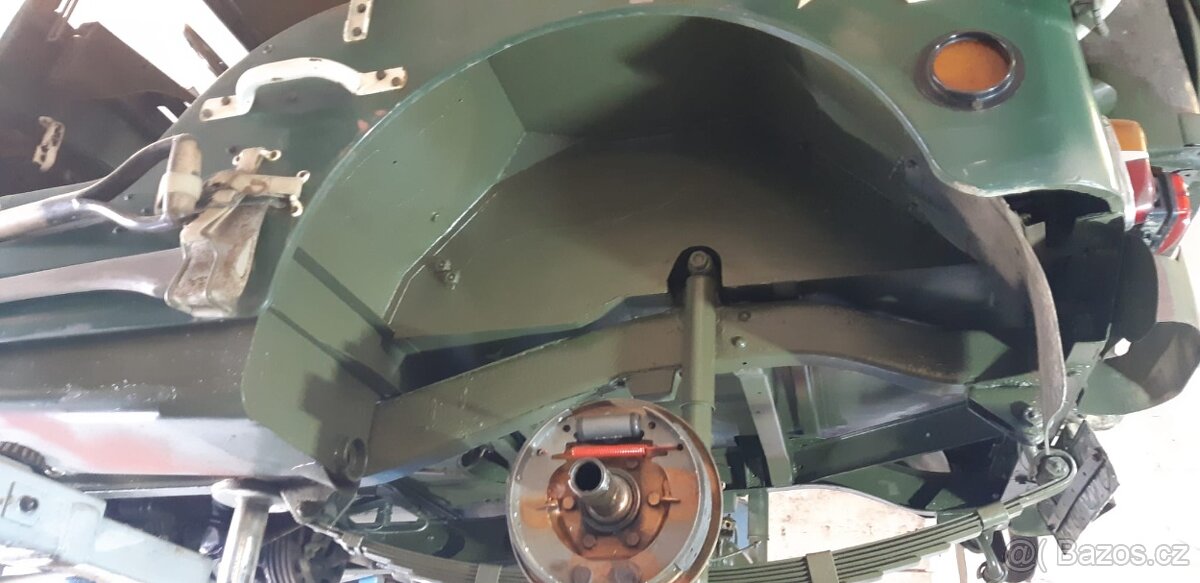 Prodám Jeep Willys - 9