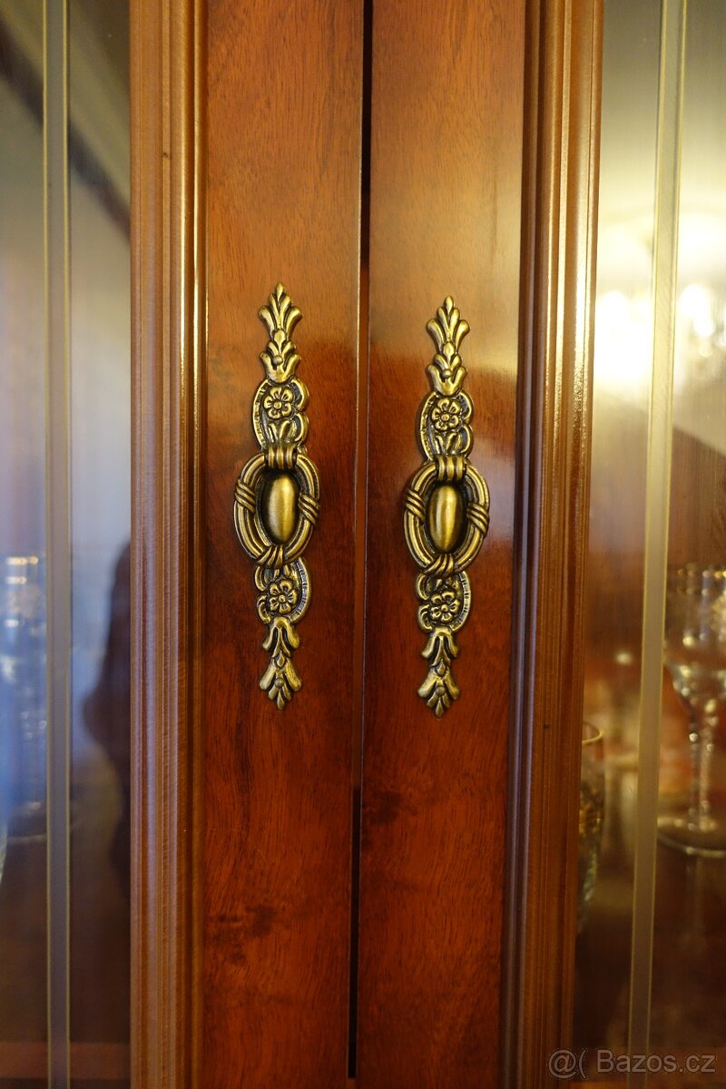 Skriňa/ obývacia stena - 9