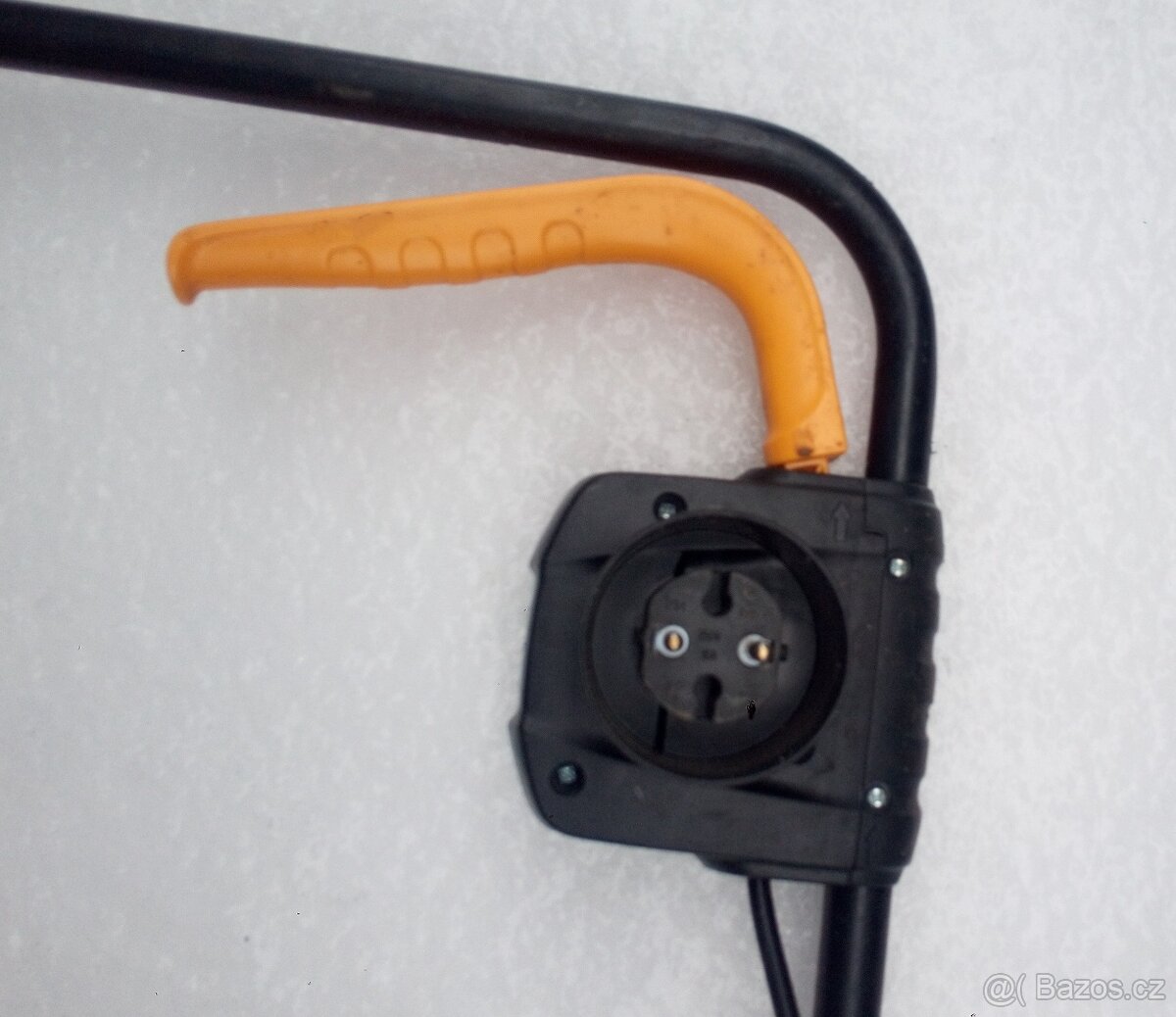 Elektrická zahradní sekačka STIGA - 9