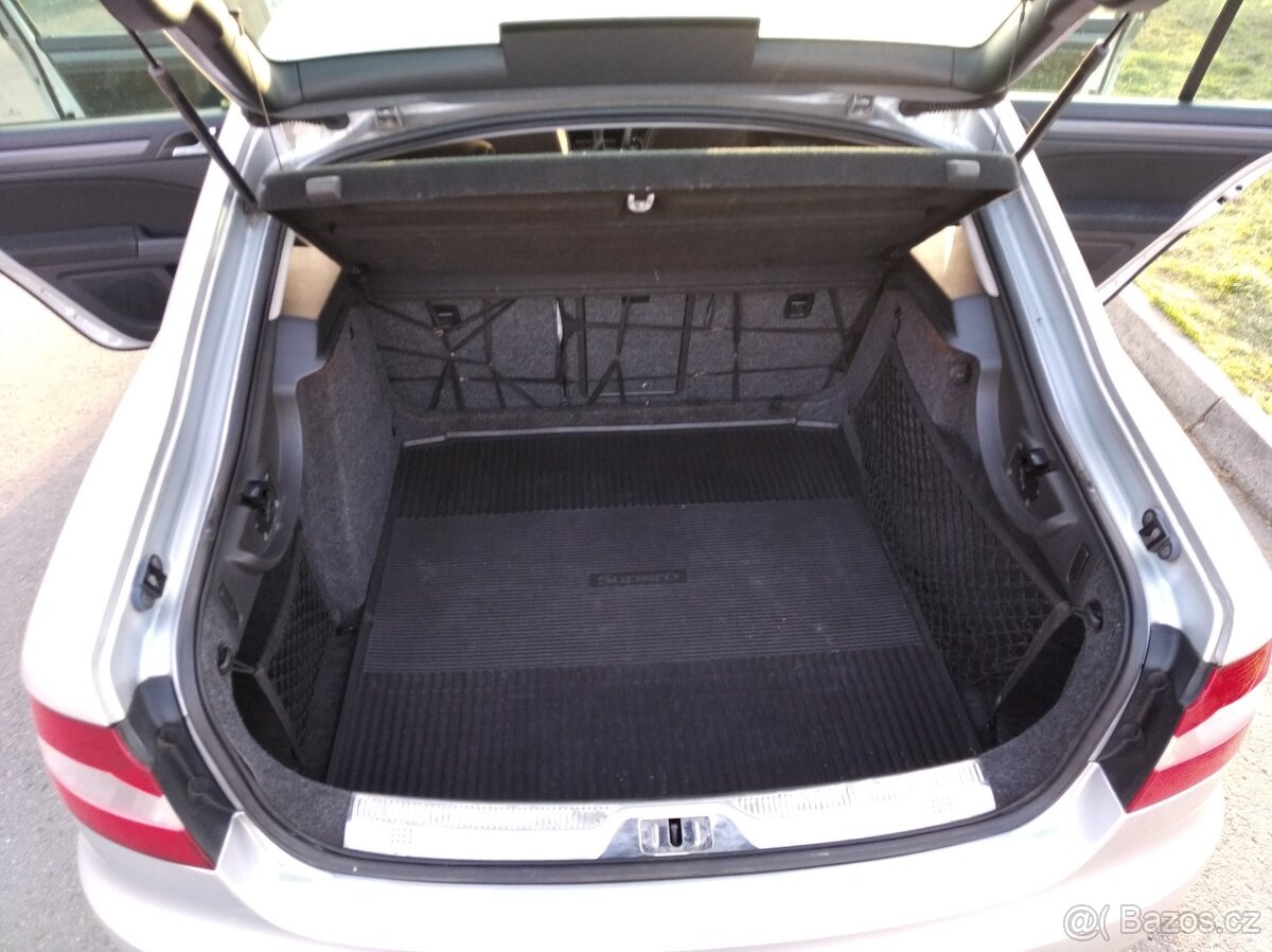 Škoda Superb 1.6 TDi-77kw - 9