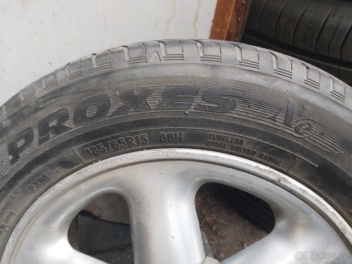 Elektrony Renault 15" 6Jx15" - 9