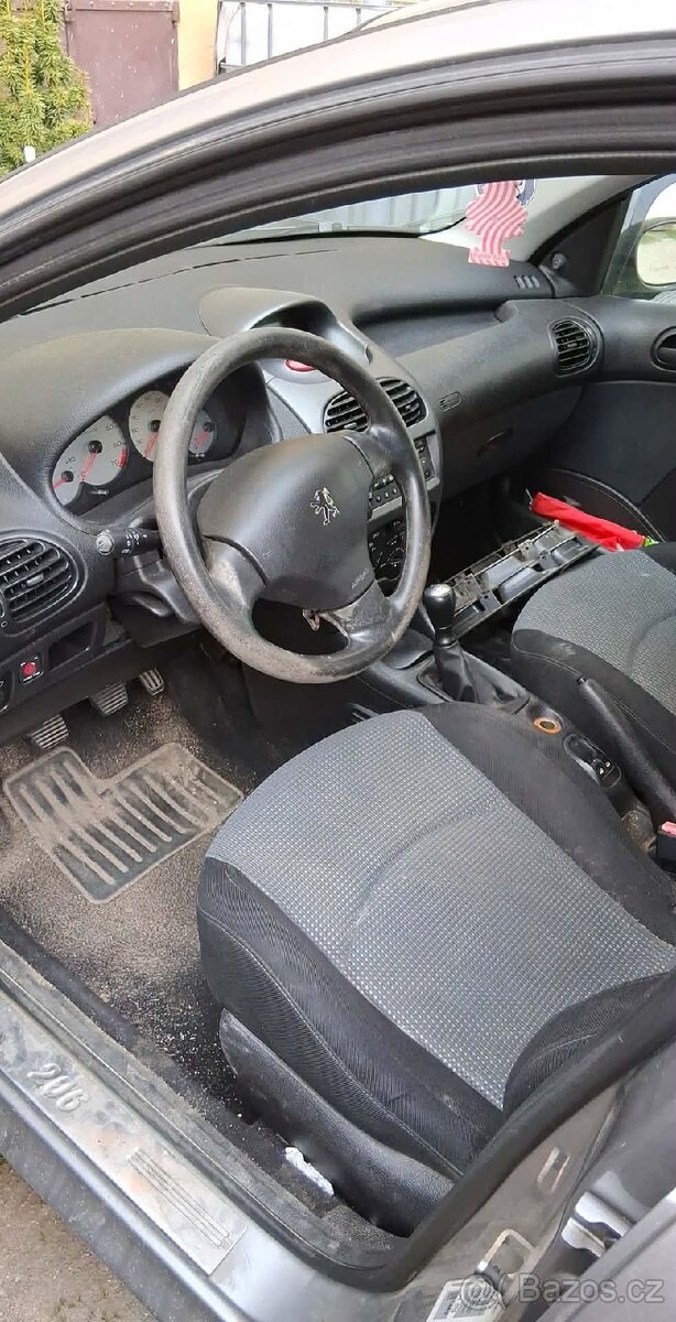 Peugeot combi 206 - 9