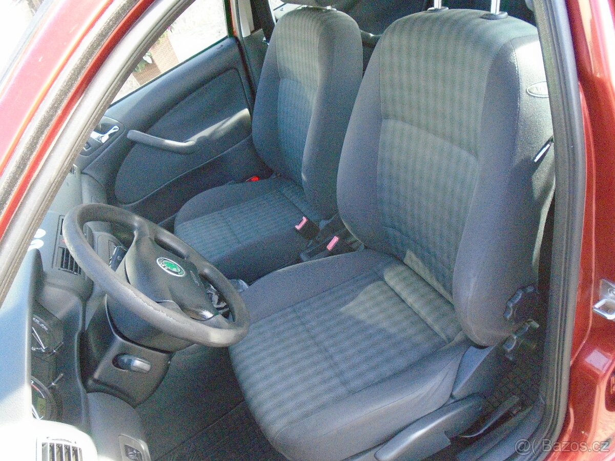 Škoda Octavia 1.6 75kW - 9