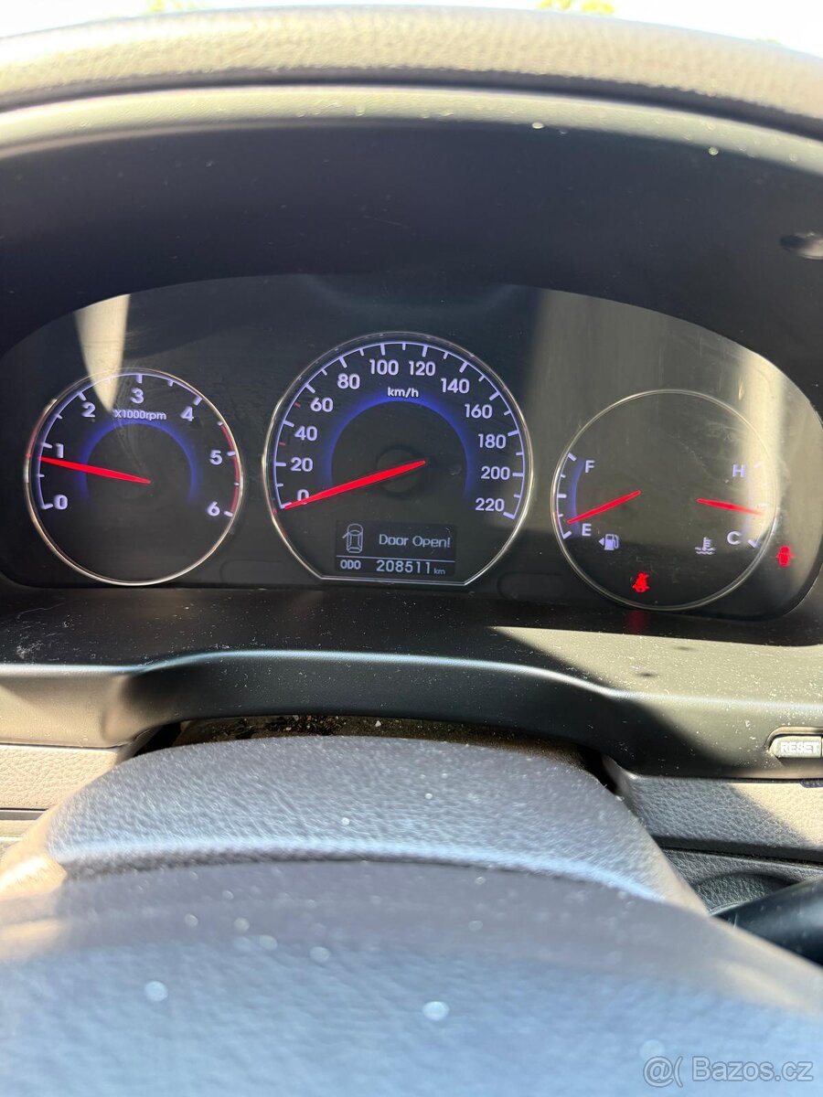 Hyundai Santa Fe 2.2 CRDi 145 kW - 9