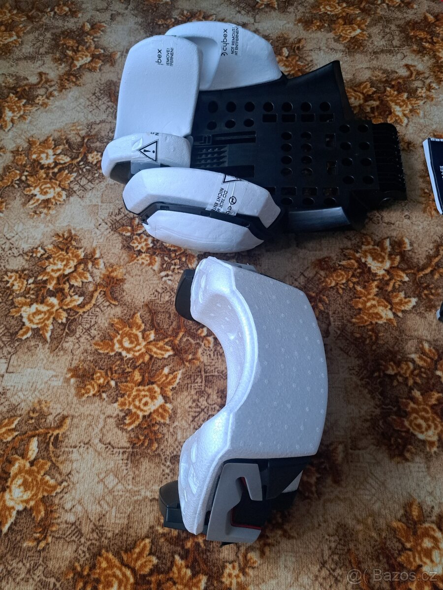 Autosedačka Cybex Juno Fix 9-18 kg - 9