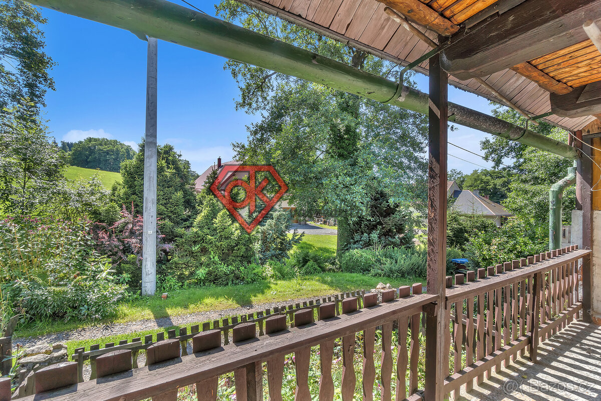 PRODEJ - rodinný dům v Dolní Hedeči - 9