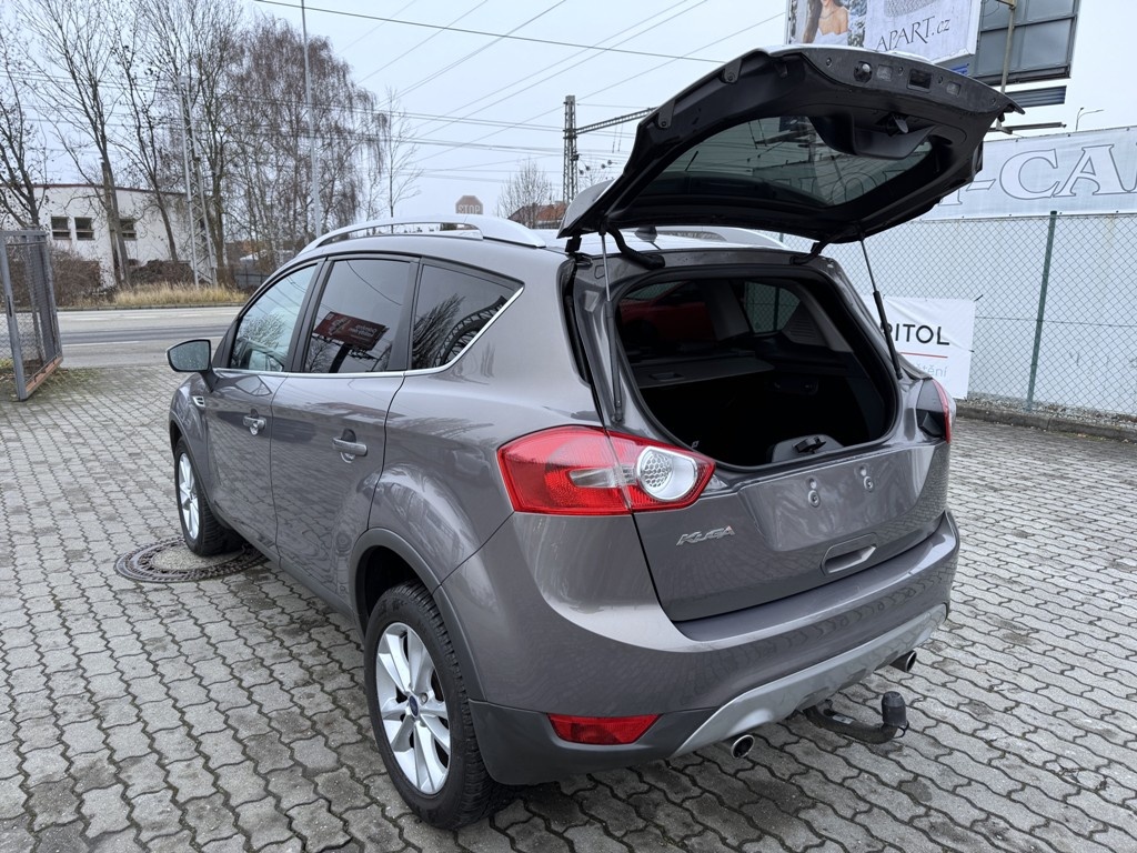 Ford Kuga, 2.0 TDCI 4x4 103 kW Titanium - 9