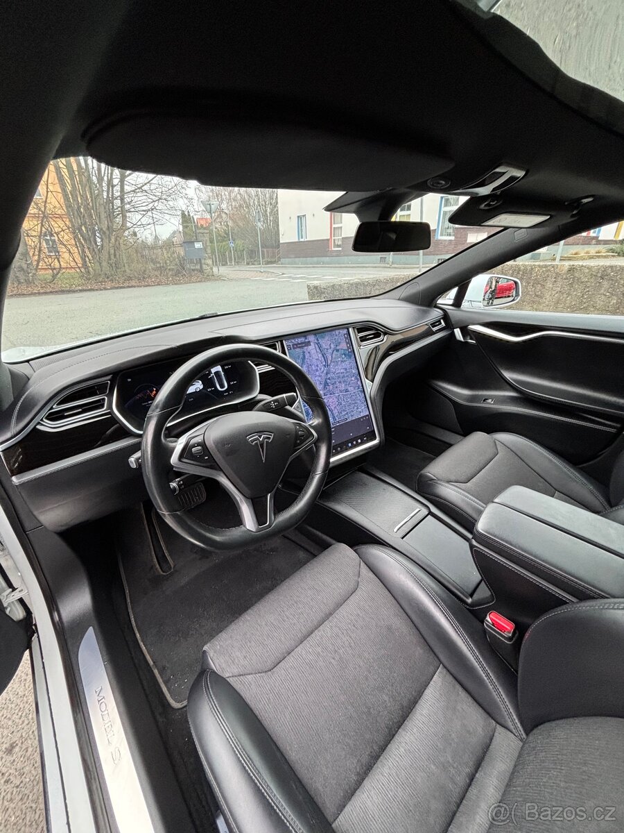 Tesla model S 75D - 9
