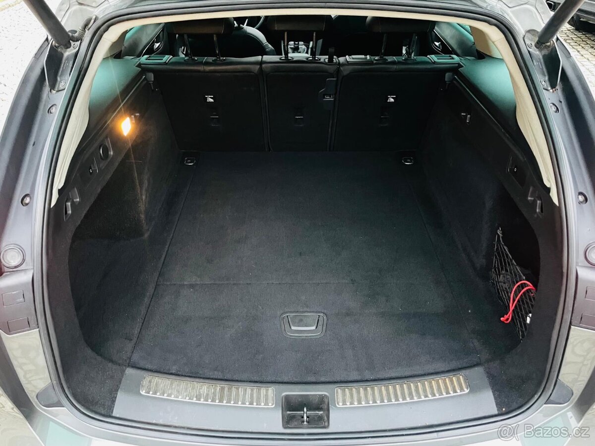 Opel Insignia 2.0CDTi 4x4 MANUÁL KAMERA VÝHŘEV TAŽNÉ - 9